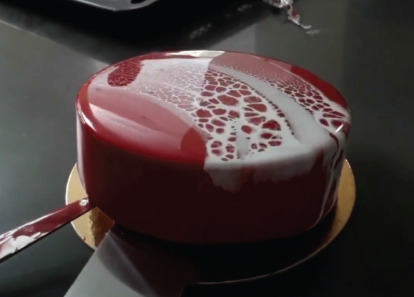 Comment faire un glaçage miroir