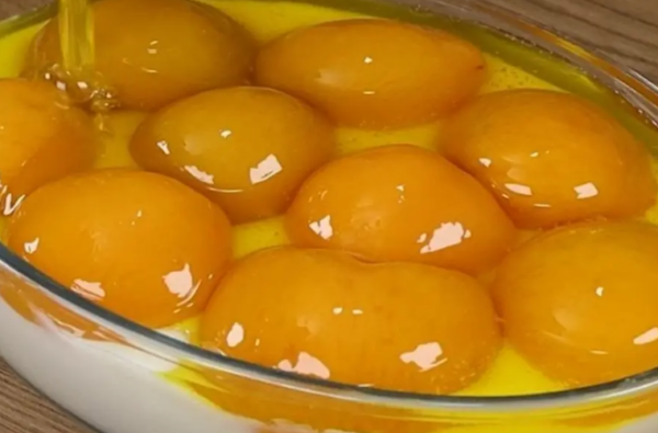 Comment préparer un dessert aux pêches facile et délicieux