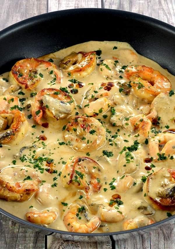 Crevettes à l’Ail et Lait de Coco