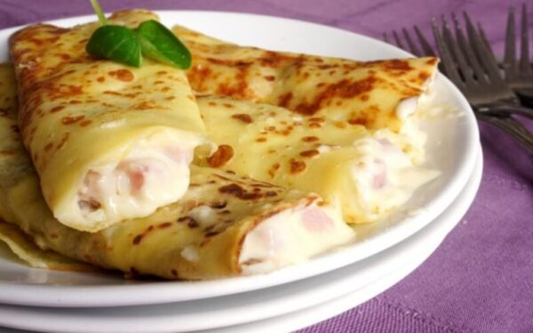 Crêpes au jambon et béchamel
