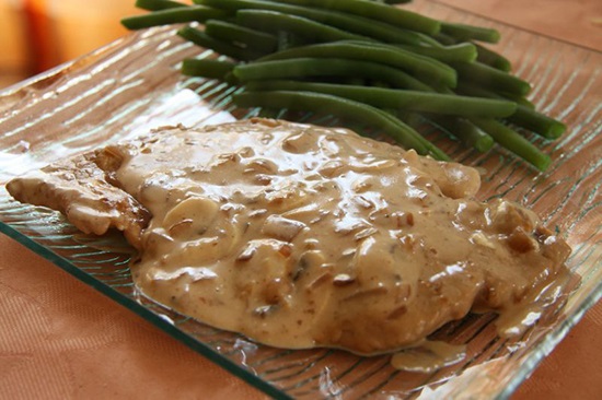 Délicieuse recette d&rsquo;Escalopes de Veau à la crème et aux Champignons