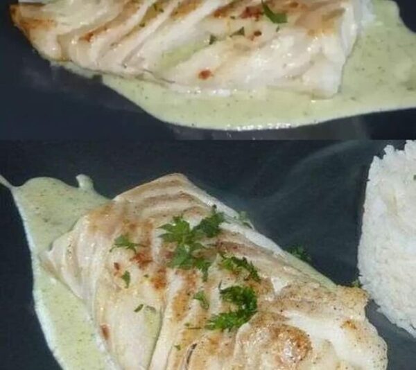 Dos de cabillaud et sa sauce à la crème d’ail et persil