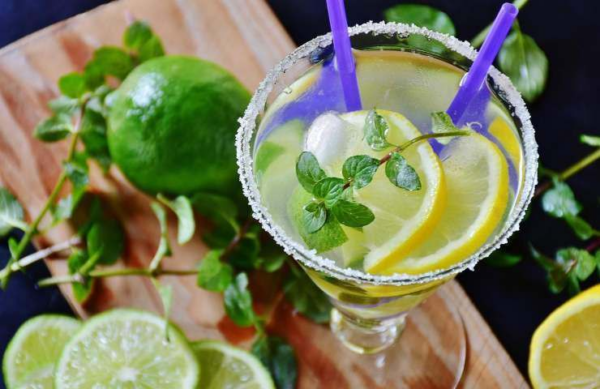 Eau et menthe, le mélange incroyable aux bienfaits insoupçonnés pour le corps