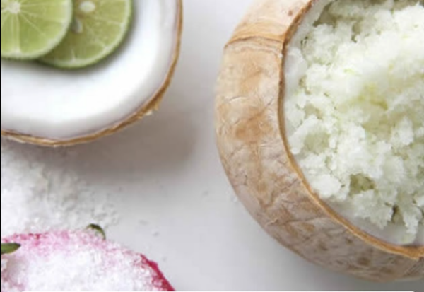 Exfoliant DIY à base de citron et de sel