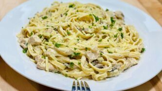 FETTUCCINE ALFREDO POULET