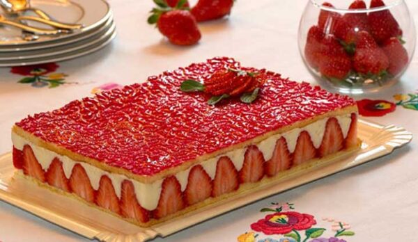 Fraisier Printanier : Recette facile pour un dessert inoubliable