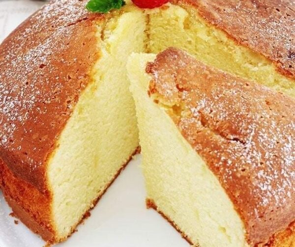 GÂTEAU AU YAOURT ULTRA MOELLEUX, RECETTE FACILE
