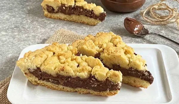 Gâteau Crumble au Nutella: Un Délice Chocolaté Facile à Réaliser