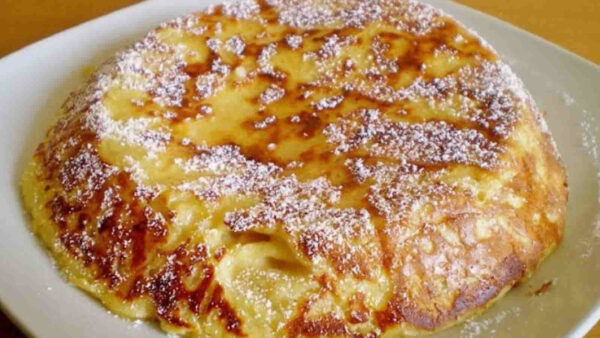 Gâteau Pâtes à Crêpe et Pommes à la Poêle