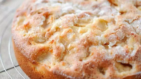 Gâteau aux Pommes Moelleux et Ultra Rapide