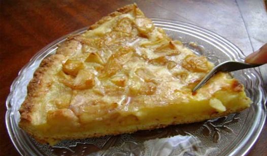 La Tarte aux Pommes et à la Crème Pâtissière