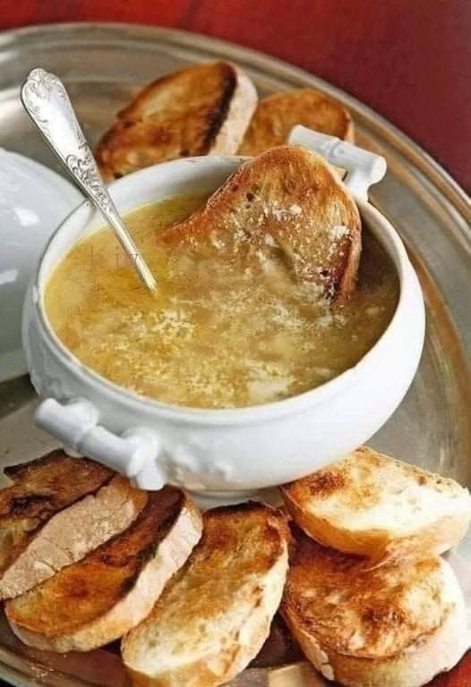 La Vraie Soupe à l’Oignon : Un Plaisir Réconfortant