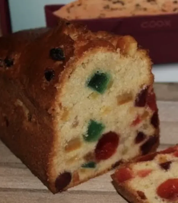 Le Cake aux Fruits Confits : Recette Savoureuse et Facile à Réaliser