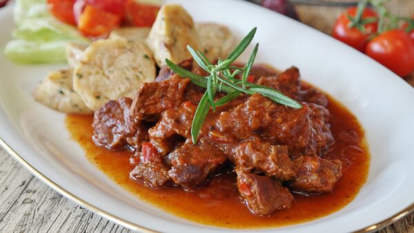 Le Goulash de bœuf
