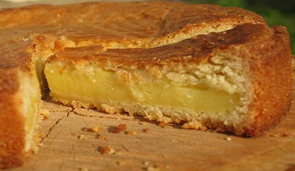 Le Gâteau Basque Traditionnel : Recette, Astuces et Variations