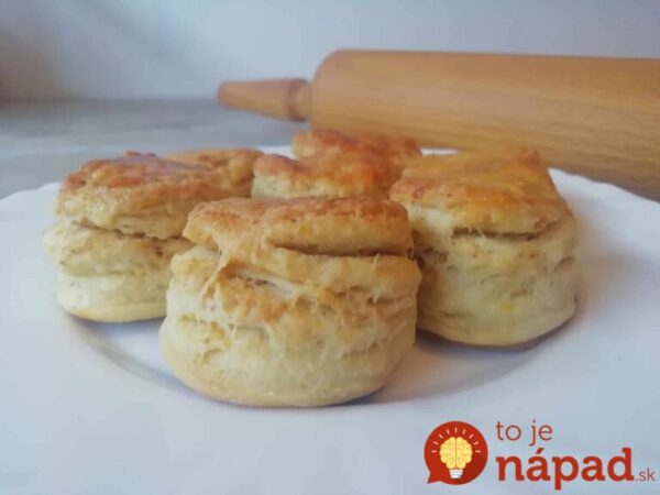 Les meilleurs crackers garantis : la pâte est si légère et délicieuse que même le lendemain, ils sont comme fraîchement sortis du four !