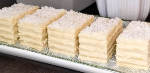 Mille-feuille coco : la recette d’un délicieux dessert prêt en un rien de temps