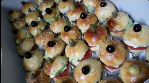 Mini Hamburgers avec une Pâte Magique Inratable