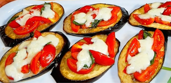 Mini pizza aux aubergines : l’apéritif original et savoureux à tester