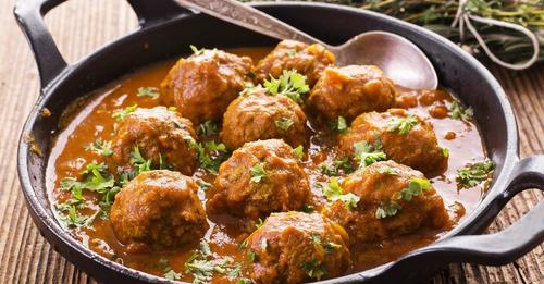 Ne Cherchez Plus, Voici la Recette de Ragoût de Boulettes de Ma Grand-Mère !