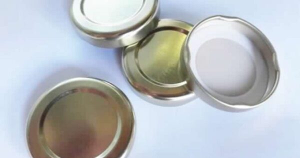 Ne jetez jamais les bouchons des bocaux, si vous les recyclez de cette façon vous économisez de l’argent