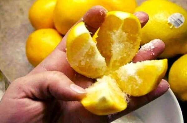 Nettoyage Énergétique : Une Méthode Efficace à Base De Citron Pour Purifier La Maison