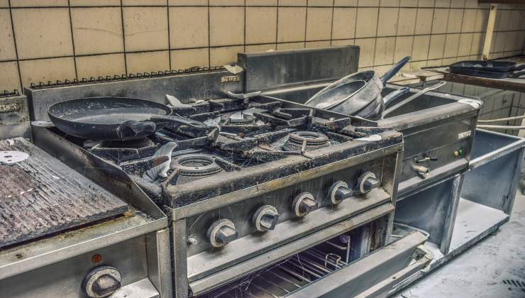 Cuisine : comment la nettoyer en seulement 5 minutes