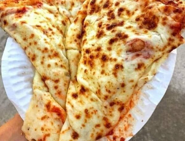 Pizza au fromage