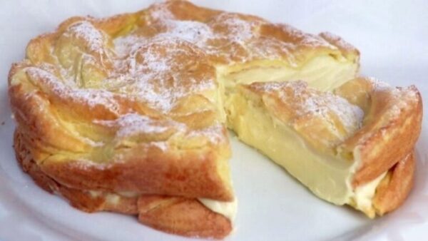 Recette Gâteau fond dans la bouche, très facile et bon marché
