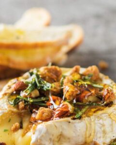 Recette de Camembert au Four depuis recettemoderne.com