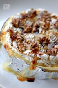Recette de Camembert au Four depuis recettemoderne.com