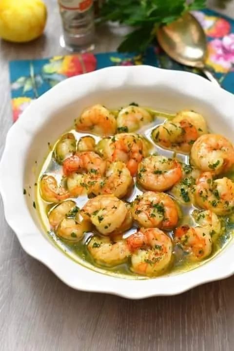 Recette de Crevettes sautées à l’ail.