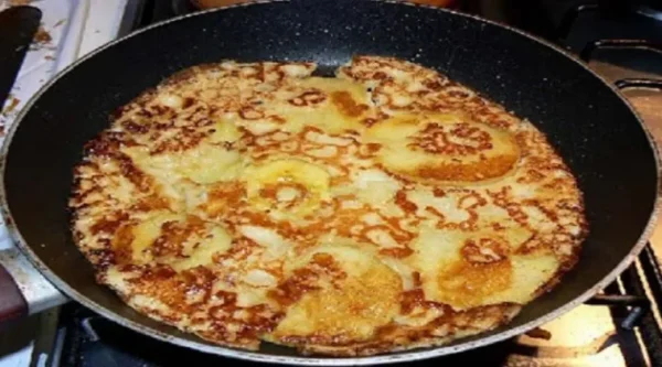 Recette de Crêpes Alsaciennes Épaisses aux Pommes