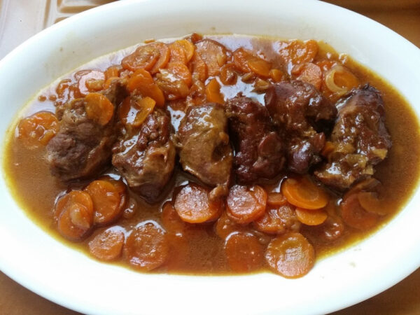 Recette de joues de porc mijotées au vin rouge