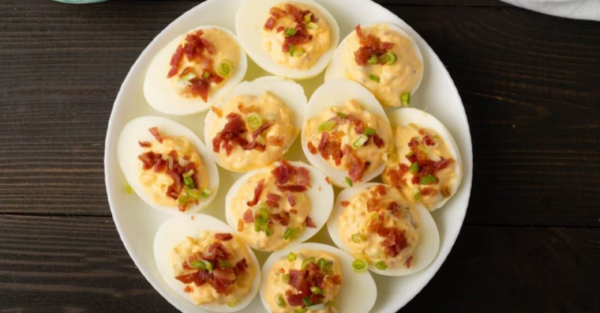 Recette des meilleurs œufs farcis au bacon