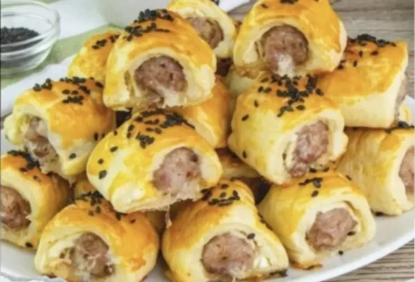 Recette facile de feuilletés à la saucisse : délice croustillant en un clin d&rsquo;œil !