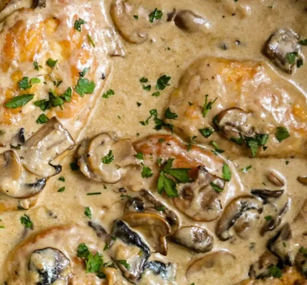 Recette savoureuse : Poulet au Porto et Champignons