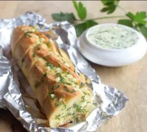 Baguette à l'Ail depuis recettemoderne.com