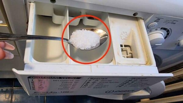 Remède Naturel contre le Linge Dur et Froissé