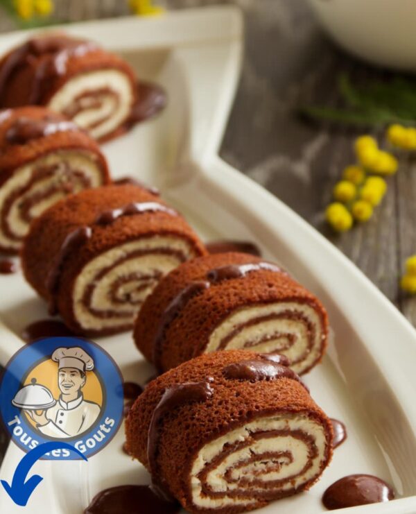 Roulés de crêpes au chocolat fourrées mousse de mascarpone