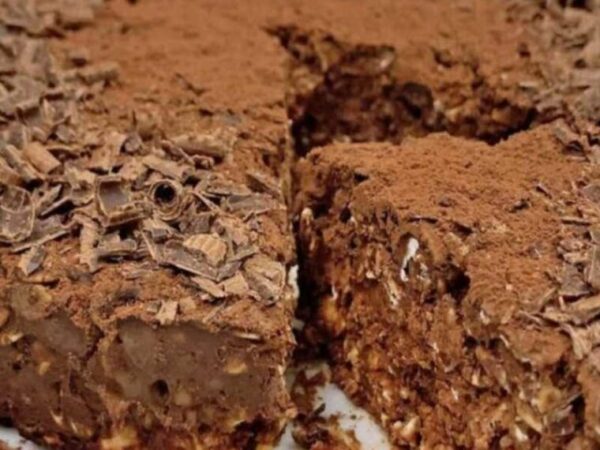 Sans farine, sans sucre, sans œufs et sans beurre ! Le gâteau sans cuisson délicieux recommandé par les diététiciens