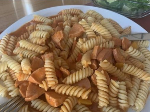 Saucisse moutarde Goulasch avec penne