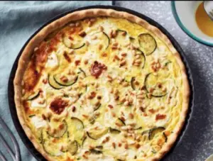 Tarte courgette feta depuis recettemoderne.com