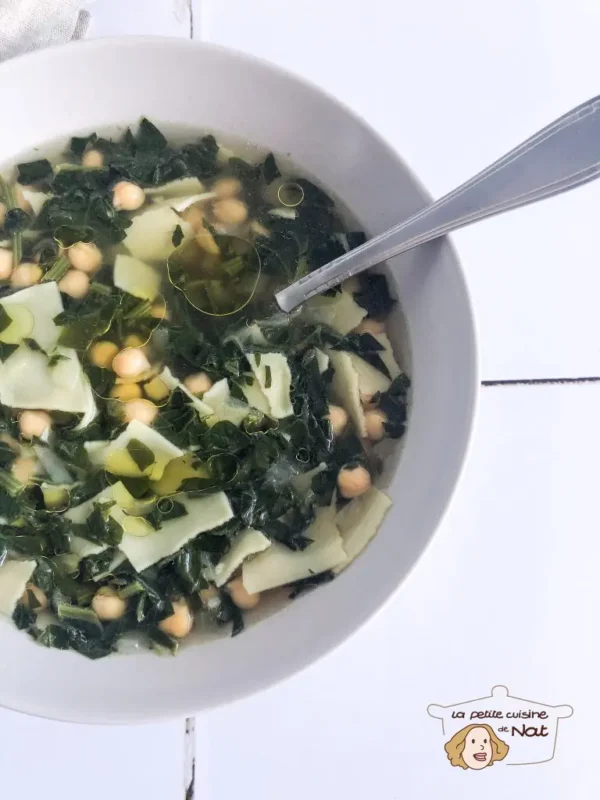 Soupe d’épinards et pois chiches