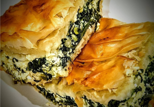 Spanakopita : La Recette Simple pour une Tarte Grecque aux Épinards