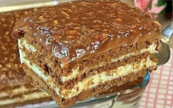 Tiramisu au Biscuit Sans Cuisson : Une Douceur Irrésistible à Découvrir !