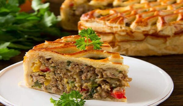 Tourte rustique à la Viande Hachée Parfaite