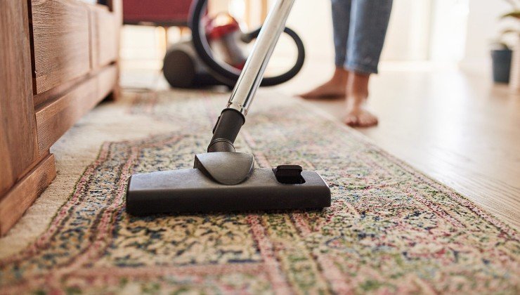 Aspirateur sur tapis