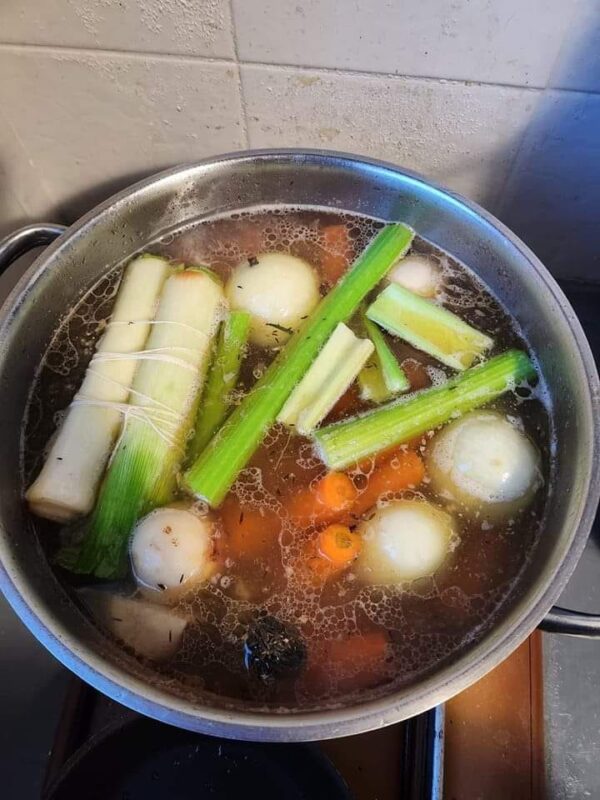 Voici la soupe brûleuse de graisses qui peermet de perdre 4 Kg en une semaine