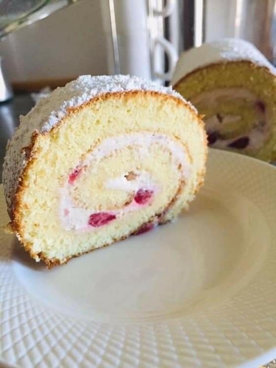 roulé mascarpone fraise ou framboise